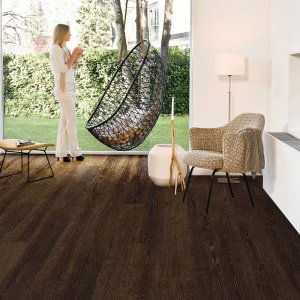 Ламинат Quick-Step Desire UC3489 Дуб черный лакированный золотистый  (8мм/32кл/1,722 м2)  1380*156, м2 Ламинат Quick-Step Desire UC3489 Дуб черный лакированный золотистый  (8мм/32кл/1,722 м2)  1380*156, м2