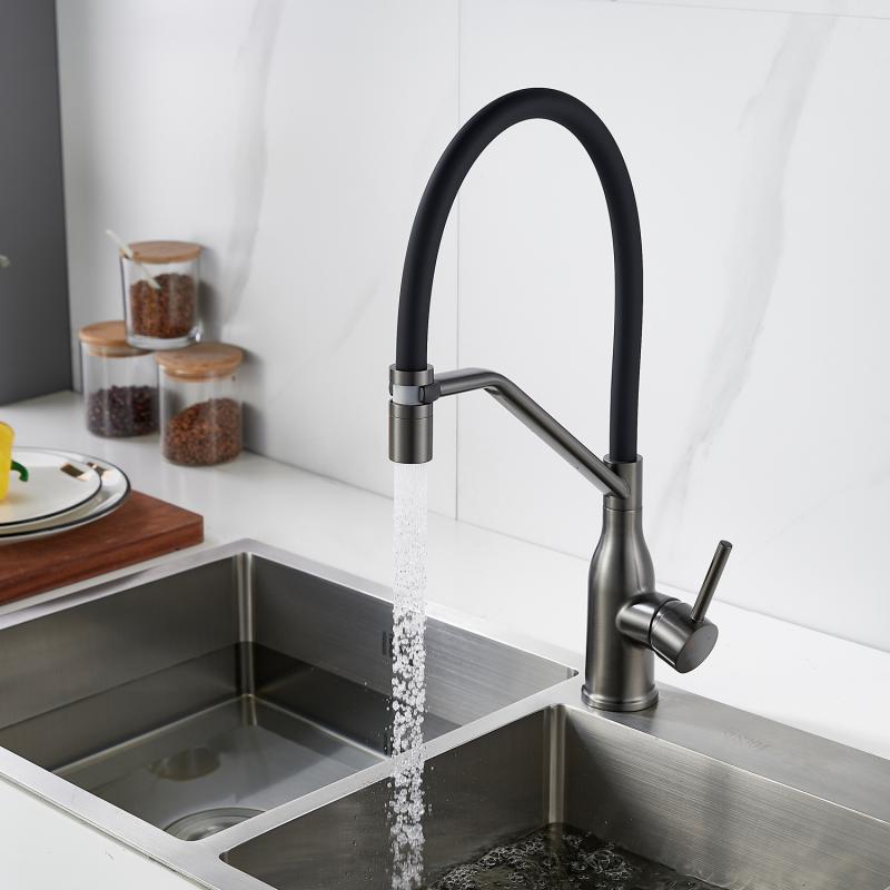 Смеситель для кухни с гибким изливом Shevanik S343T-3 Смеситель для кухни с гибким изливом Shevanik S343T-3