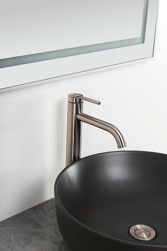 ETNA Смеситель для накладных раковин без донного клапана, нержавеющая сталь, исполнение сатин ETN-LMC2-IN ETNA Смеситель для накладных раковин без донного клапана, нержавеющая сталь, исполнение сатин ETN-LMC2-IN