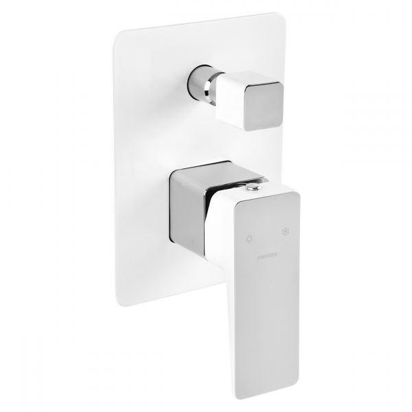 Смеситель для душа скрытого монтажа OMNIRES PARMA PM7435CRB (хром/белый) Смеситель для душа скрытого монтажа OMNIRES PARMA PM7435CRB (хром/белый)