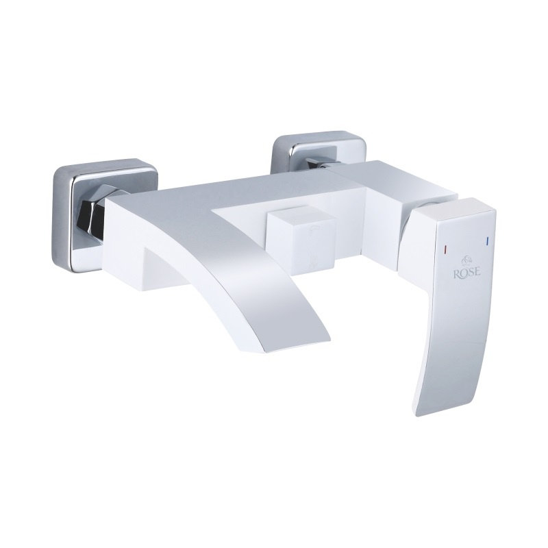 Смеситель для ванны, латунь R1502F Смеситель для ванны, латунь R1502F