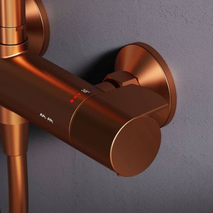 F0785A444  X-Joy, душ.система:  см-ль д/душа с ТМС, душ.штанга,верхний душ 220мм, ручн душ, роз.золо