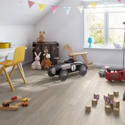 Ламинат Quick-Step Eligna UМ1304 Доска дубовая светло-серая лак. (8мм/32кл/1,722 м2) 1380*156, м2 Ламинат Quick-Step Eligna UМ1304 Доска дубовая светло-серая лак. (8мм/32кл/1,722 м2) 1380*156, м2