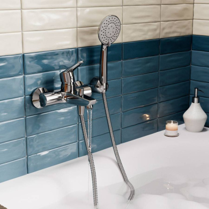 Rhin 4401 Смеситель для ванны с коротким изливом Wasserkraft