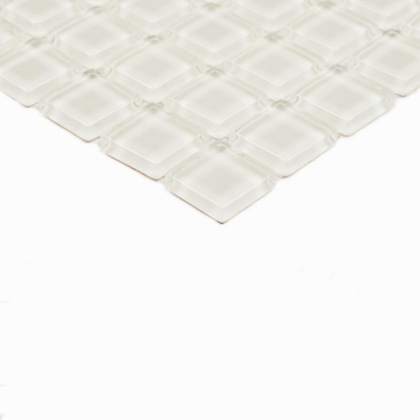 Мозаика стеклянная Super White (чип 4*15*15) 300*300(22шт.-1.98м2), м2
