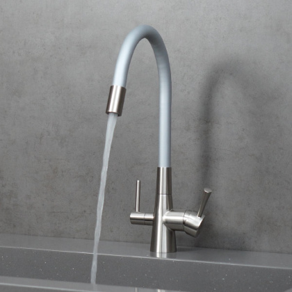 Смеситель для кухни с гибким изливом, с подключением к фильтру питьевой воды, латунь/никель/серебро Смеситель для кухни с гибким изливом, с подключением к фильтру питьевой воды, латунь/никель/серебро