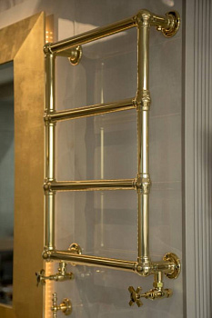 Полотенцесушитель водяной 750x500mm , золото (нерж.. сталь) Полотенцесушитель водяной 750x500mm , золото (нерж.. сталь)