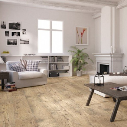 Ламинат Quick-Step Eligna Widе UWH1541 РЕСТАВРИРОВАННЫЙ КАШТАН НАТУР (8мм/33кл/1,835м2) (1 380мм*190)