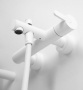 LEAF-VD-L-PO Смеситель для ванны и душа однорычажный в комплекте с ручным душем, шлангом и держателем, исполнение Gold PVD LEAF-VD-L-PO Смеситель для ванны и душа однорычажный в комплекте с ручным душем, шлангом и держателем, исполнение Gold PVD