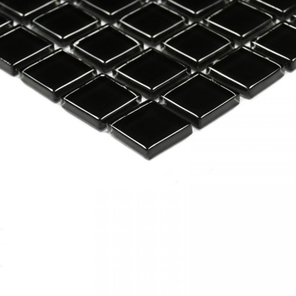 Мозаика стеклянная Super Black (чип 4*15*15) 300*300 (22шт-1.98м2), м2