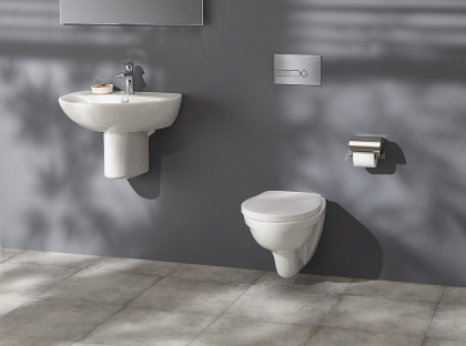 Крышка-сиденье для унитаза Jacob Delafon Patio E70021-00 с микролифтом, петли хром, шт