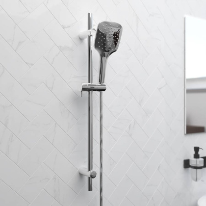 931001000 Eclipse, душ. комплект: ручн.душ 3 ф-ии 120 мм, штанга 700 мм, Хром