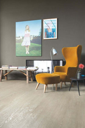 Ламинат Quick-Step Desire UС3462 Дуб светло-серый серебристый (8мм/32кл/1,722 м2)  1380*156, м2 Ламинат Quick-Step Desire UС3462 Дуб светло-серый серебристый (8мм/32кл/1,722 м2)  1380*156, м2