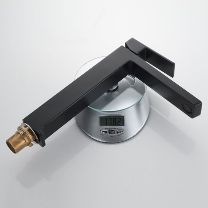 Смеситель для раковины ROSE R18H R1811H-1