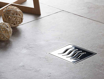 13000071 Точечный трап 150х150 мм Confluo Standard Tide 2 Mask , металл с перфорацией Tide (Волна), с рамкой Исполнение: Хром 