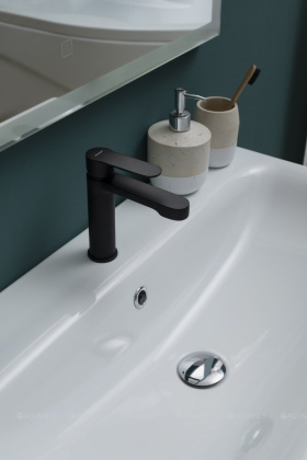 Смеситель для раковины Aquanet Passion AF300-10B Смеситель для раковины Aquanet Passion AF300-10B