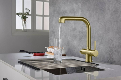 Смеситель Timo Saona 2346/17FL для кухни с подключением фильтра и выдвижной лейкой, золото матовое