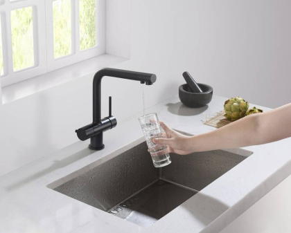 Смеситель Timo Saona 2396/03F для кухни с подключением фильтра, черный матовый