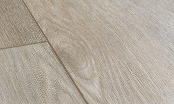 Виниловый ламинат Quick-Step Дуб шёлковый серо-бурый RBACL40053 (9шт/2,145м2) 1251*191*5, м2 Виниловый ламинат Quick-Step Дуб шёлковый серо-бурый RBACL40053 (9шт/2,145м2) 1251*191*5, м2
