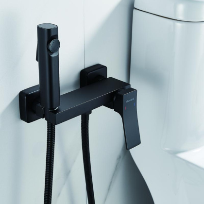 Смеситель с гигиеническим душем Shevanik S40H S4005H-1