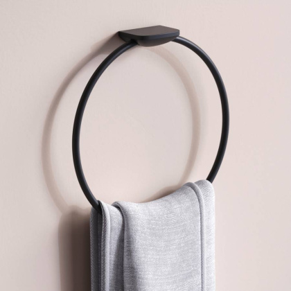 Набор аксессуаров для зоны туалета, черный AK50T1103B Набор аксессуаров для зоны туалета, черный AK50T1103B