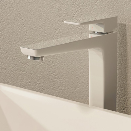 Смеситель для умывальника OMNIRES PARMA PM7412CRB (хром/белый) Смеситель для умывальника OMNIRES PARMA PM7412CRB (хром/белый)