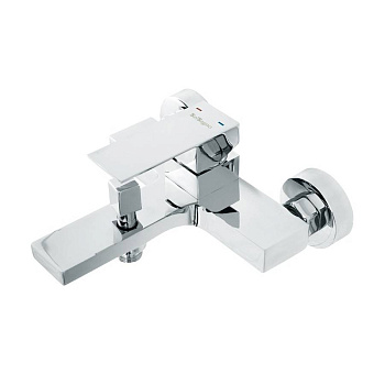 ROM-VASM-CRM Смеситель для ванны и душа в комплекте с ручным душем, шлангом и держателем Исполнение: Хром 